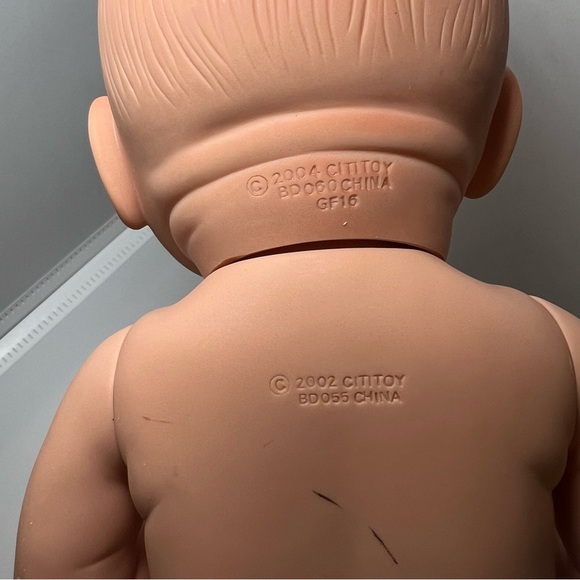 2002 Cititoy Realistic NewBorn Baby Doll Belly Button Light Blue Eyes Nude 10” - Picture 5 of 6